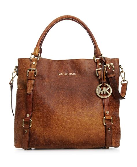 michael kors wallets outlet|michael kors outlet clearance bags.